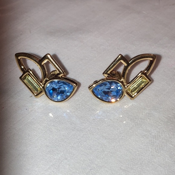 Open Design MONET Pierced EARRINGS w/Blue Teardrop Rhinestone - Picture 4 of 5